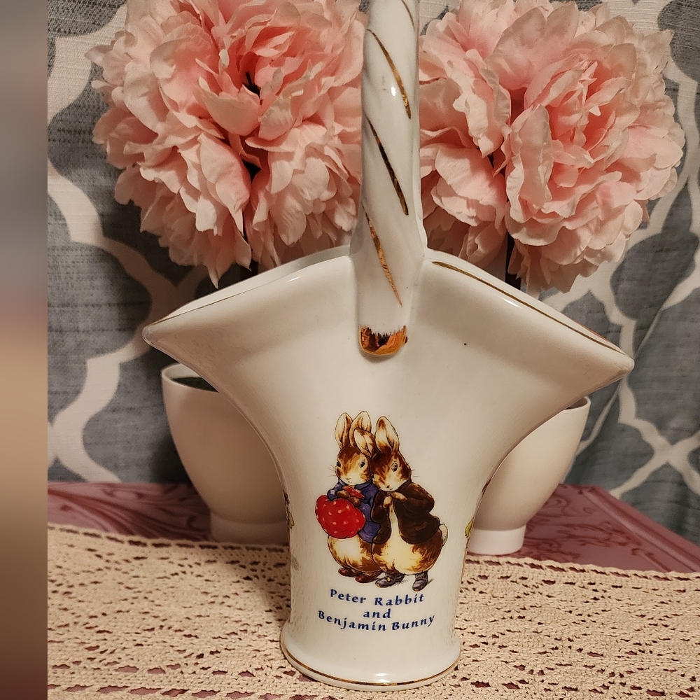 Peter Rabbit and Benjamin Bunny Ceramic Vase